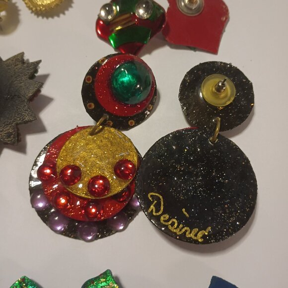 Awesome Lot of 12 Vintage Christmas Earrings - Picture 6 of 6